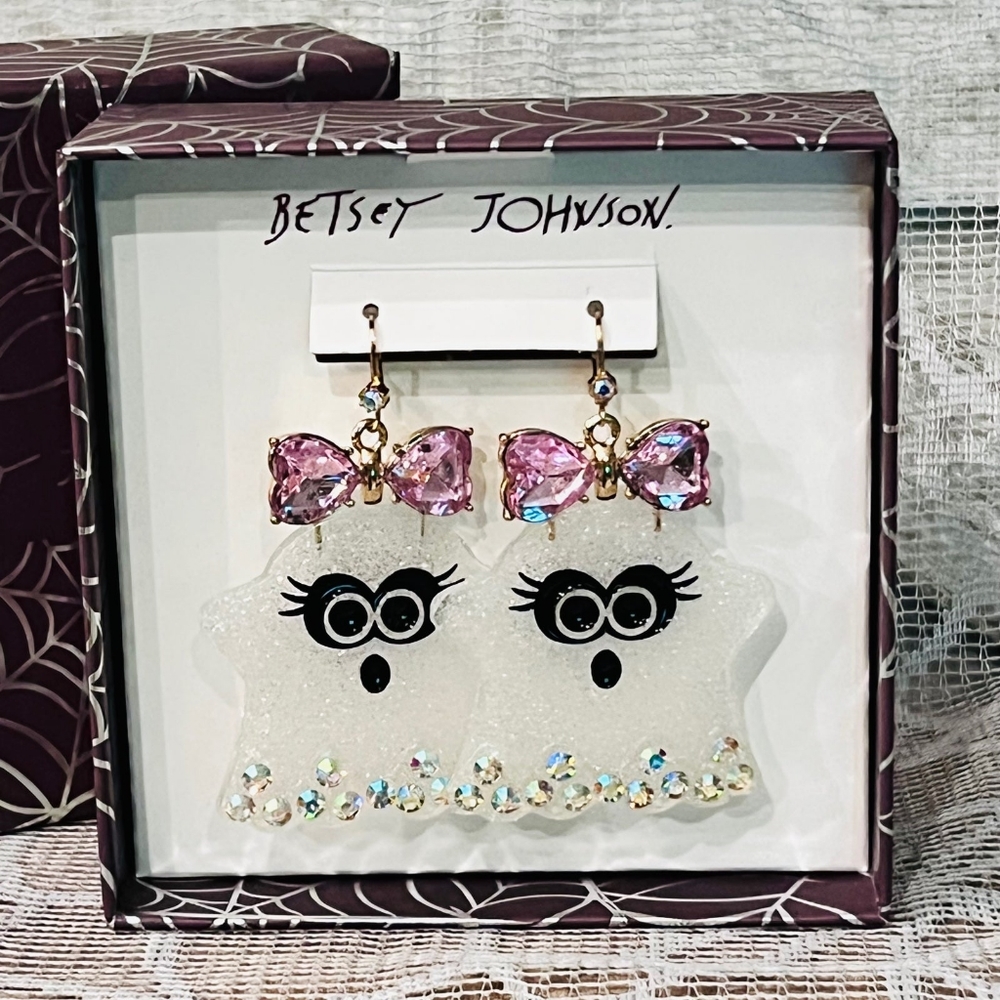 Betsey Johnson Creep It Real Girl Ghost Halloween Dangle Earrings - Picture 3 of 3